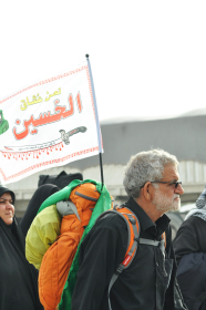 سوگواره چهارم-عکس 30-محمد علیپور شهیر-پیاده روی اربعین از نجف تا کربلا
