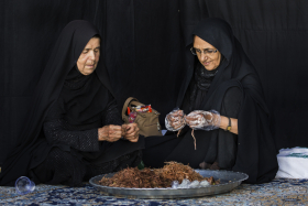 سوگواره پنجم-عکس 23-مسلم پورشمسی-جلسه هیأت فضای بیرونی