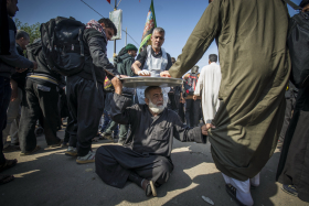سوگواره پنجم-عکس 29-حسین علی پور-پیاده روی اربعین از نجف تا کربلا