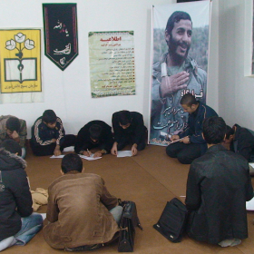 سوگواره دوم-عکس 11-سید لطفعلی رادخانه-جلسه هیأت فضای بیرونی 