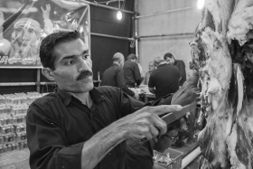 فراخوان ششمین سوگواره عاشورایی عکس هیأت-اصغر عاصم کفاش-بخش اصلی -جلسه هیأت