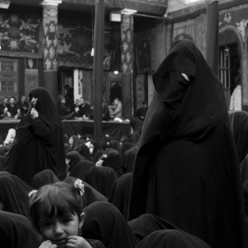 فراخوان ششمین سوگواره عاشورایی عکس هیأت-لیلا عزیزی-بخش اصلی -جلسه هیأت
