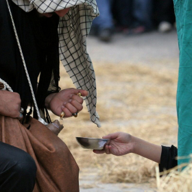 سوگواره پنجم-عکس 7-احسان  فقیهیان    -جلسه هیأت فضای بیرونی