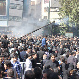 سوگواره پنجم-عکس 6-بهروز سعیدی-جلسه هیأت فضای بیرونی