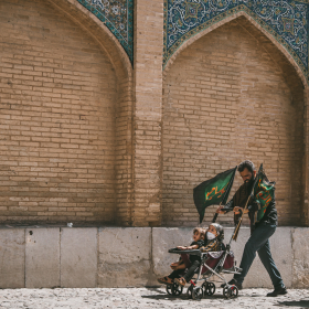 دهمین سوگواره عاشورایی عکس هیأت-روح اله جوانی-مجالس احیای امراهل‌البیت علیهم‌السلام مجموعه عکس-دوربین دیجیتال-اقامه عزا (گزارشی از روند برگزاری مراسم هیأت از ابتدا تا انتها)