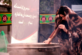 سوگواره چهارم-عکس 4-عقیل مهقانی-جلسه هیأت فضای بیرونی