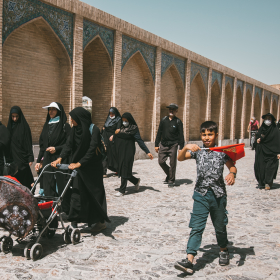 دهمین سوگواره عاشورایی عکس هیأت-روح اله جوانی-مجالس احیای امراهل‌البیت علیهم‌السلام مجموعه عکس-دوربین دیجیتال-اقامه عزا (گزارشی از روند برگزاری مراسم هیأت از ابتدا تا انتها)