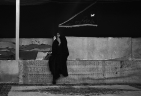 سوگواره چهارم-عکس 1-جواد  روئین-جلسه هیأت فضای بیرونی