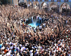 سوگواره سوم-عکس 8-فاطمه سلطان
 اسفندانی
-آیین های عزاداری