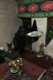 سوگواره چهارم-عکس 26-مریم رسولی براردهی-جلسه هیأت فضای بیرونی