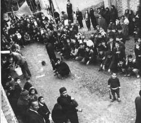 سوگواره چهارم-عکس 22-محمد حسین کلهر- جلسه هیأت قدیمی کهن