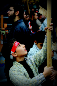 سوگواره دوم-عکس 15-فرزین خداوردیان-جلسه هیأت فضای داخلی