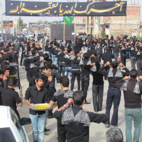 سوگواره اول-عکس 9-حسین صادقی-جلسه هیأت