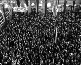 سوگواره سوم-عکس 4-فاطمه سلطان
 اسفندانی
-جلسه هیأت فضای داخلی