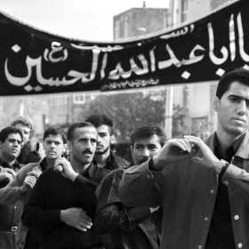 سوگواره سوم-عکس 106-علی ناصری-جلسه هیأت فضای بیرونی
