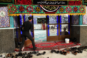 سوگواره سوم-عکس 126-حسین استوار -جلسه هیأت فضای بیرونی