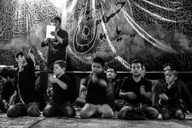 سوگواره پنجم-عکس 8-یوسف قاسمی-جلسه هیأت فضای بیرونی