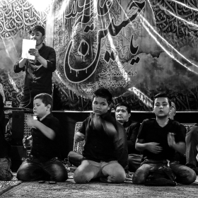 سوگواره پنجم-عکس 8-یوسف قاسمی-جلسه هیأت فضای بیرونی