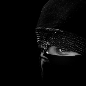 سوگواره پنجم-عکس 7-لقمان ( میکائیل ) بایزیدی-جلسه هیأت فضای بیرونی