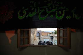 سوگواره سوم-عکس 8-عادله امینیان-جلسه هیأت فضای بیرونی