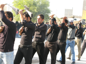 سوگواره دوم-عکس 10-روستای بهارستان-جلسه هیأت فضای داخلی
