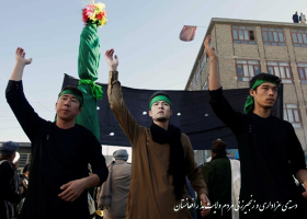 سوگواره دوم-عکس 6-نیکبخت مظفری-جلسه هیأت فضای داخلی