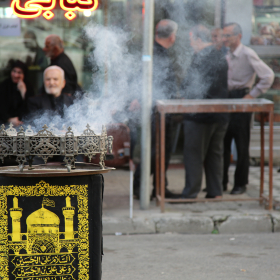 سوگواره پنجم-عکس 6-رها امیری-جلسه هیأت