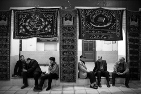 سوگواره چهارم-عکس 14-امین  رحمانی-جلسه هیأت فضای بیرونی