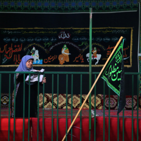 سوگواره پنجم-عکس 10-شیرین برزگر-جلسه هیأت فضای بیرونی