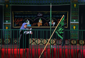 سوگواره پنجم-عکس 10-شیرین برزگر-جلسه هیأت فضای بیرونی