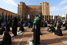 دهمین سوگواره عاشورایی عکس هیأت-بهزاد عزیز‍پور ملکی-مجالس احیای امراهل‌البیت علیهم‌السلام تک عکس-دوربین دیجیتال