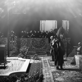 سوگواره پنجم-عکس 6-مهدی مرادی-جلسه هیأت فضای بیرونی