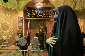 دهمین سوگواره عاشورایی عکس هیأت-مهلا جنابی-مجالس احیای امراهل‌البیت علیهم‌السلام تک عکس-دوربین دیجیتال