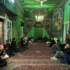 سوگواره پنجم-عکس 8-میلاد محمدی-جلسه هیأت فضای بیرونی