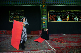 سوگواره پنجم-عکس 13-شیرین برزگر-جلسه هیأت فضای بیرونی