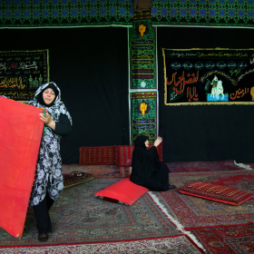 سوگواره پنجم-عکس 13-شیرین برزگر-جلسه هیأت فضای بیرونی