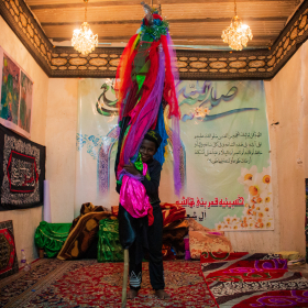 دهمین سوگواره عاشورایی عکس هیأت-مهزیار مهدی پور-مجالس احیای امراهل‌البیت علیهم‌السلام مجموعه عکس-دوربین دیجیتال-اقامه عزا (گزارشی از روند برگزاری مراسم هیأت از ابتدا تا انتها)