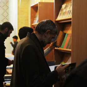 سوگواره دوم-عکس 25-حسین کرمیان-جلسه هیأت فضای بیرونی 