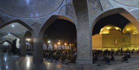 دهمین سوگواره عاشورایی عکس هیأت-هوشنگ صباغ شمس-مجالس احیای امراهل‌البیت علیهم‌السلام مجموعه عکس-دوربین دیجیتال-اقامه عزا (گزارشی از روند برگزاری مراسم هیأت از ابتدا تا انتها)