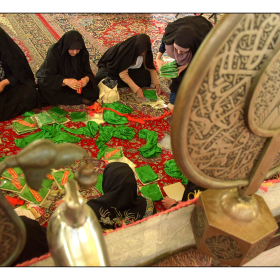 سوگواره چهارم-عکس 31-علی  حسنعلی زاده-جلسه هیأت فضای بیرونی