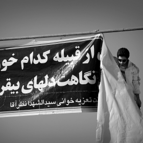 سوگواره سوم-عکس 27-حسین استوار -جلسه هیأت فضای بیرونی