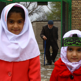 سوگواره دوم-عکس 13-حسین ملکی-جلسه هیأت فضای بیرونی 