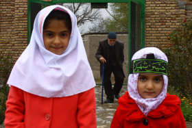 سوگواره دوم-عکس 13-حسین ملکی-جلسه هیأت فضای بیرونی 