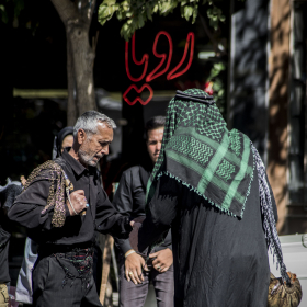 فراخوان ششمین سوگواره عاشورایی عکس هیأت-احسان قاسم رضایی-بخش اصلی -جلسه هیأت