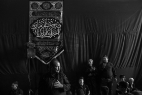 دوازدهمین سوگواره عاشورایی عکس هیأت-علی کریمی-بخش اصلی روایت هیأت-تک عکس-روضه خانگی