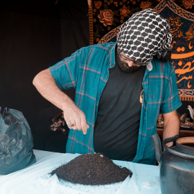 دهمین سوگواره عاشورایی عکس هیأت-علیرضا اسفندیاری-مجالس احیای امراهل‌البیت علیهم‌السلام مجموعه عکس-دوربین دیجیتال-اقامه عزا (گزارشی از روند برگزاری مراسم هیأت از ابتدا تا انتها)