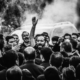 سوگواره پنجم-عکس 28-رضا بهرامی زاده-جلسه هیأت فضای بیرونی