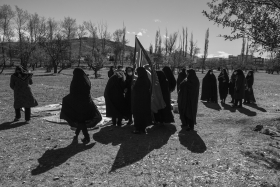دهمین سوگواره عاشورایی عکس هیأت-جاوید خدمتی-مجالس احیای امراهل‌البیت علیهم‌السلام مجموعه عکس-دوربین دیجیتال-اقامه عزا (گزارشی از روند برگزاری مراسم هیأت از ابتدا تا انتها)