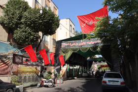 دهمین سوگواره عاشورایی عکس هیأت-احمدرضا کریمی-مجالس احیای امراهل‌البیت علیهم‌السلام مجموعه عکس-دوربین دیجیتال-اقامه عزا (گزارشی از روند برگزاری مراسم هیأت از ابتدا تا انتها)