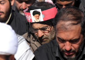سوگواره دوم-عکس 6-محمد شعبان نژاد-پیاده روی اربعین از نجف تا کربلا
